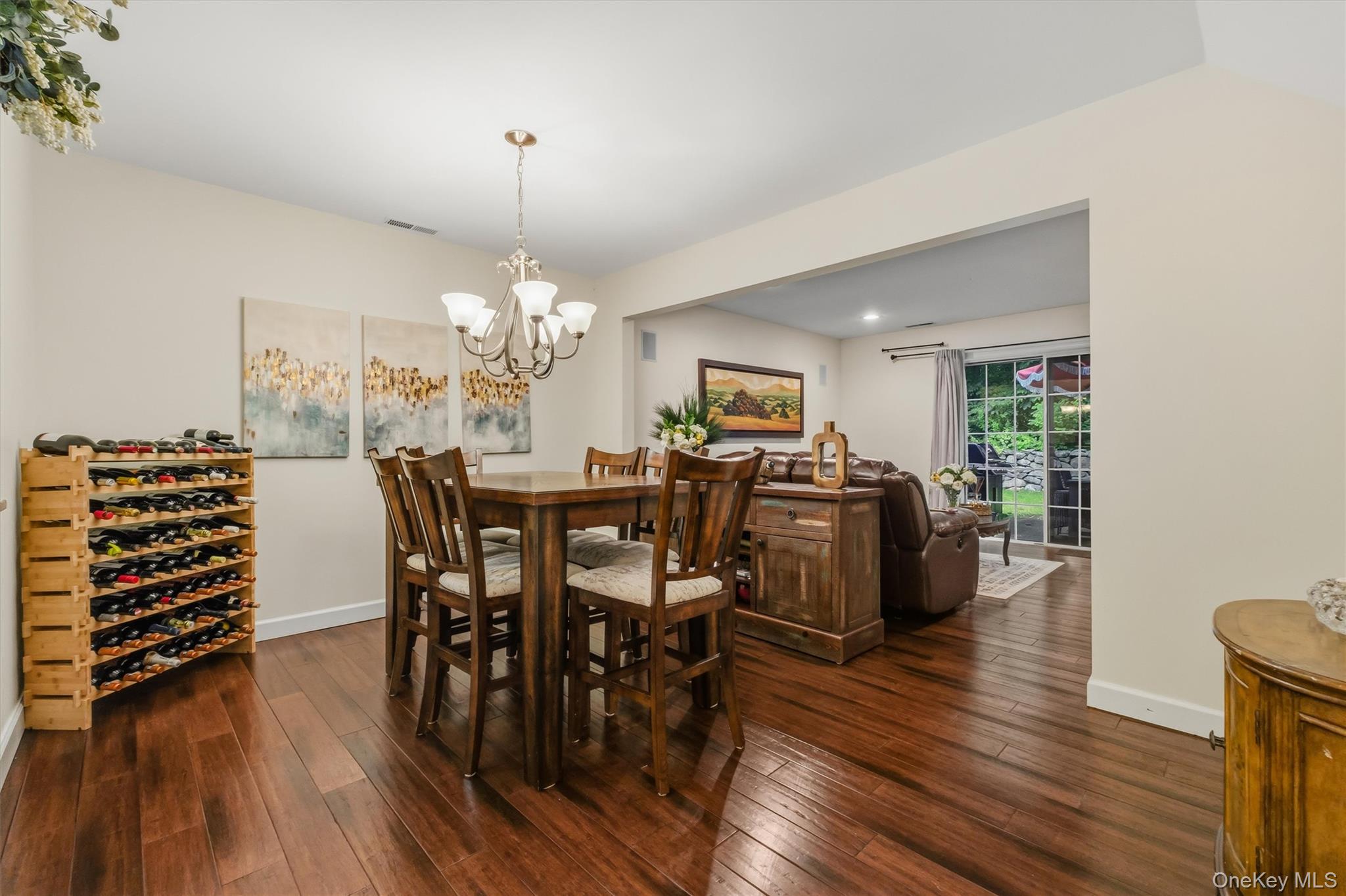 5304 Applewood Circle Property Photo 8