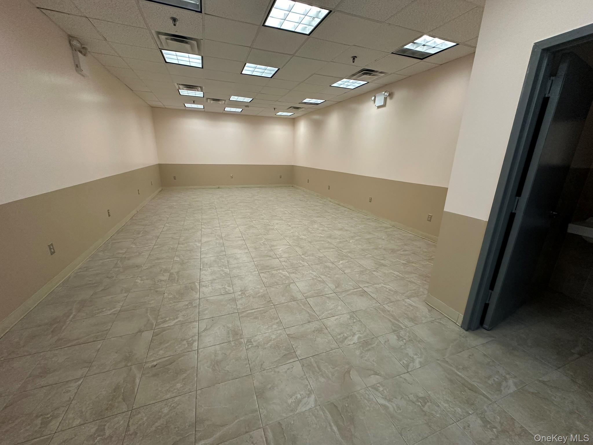 8708 Queens Boulevard Property Photo 6