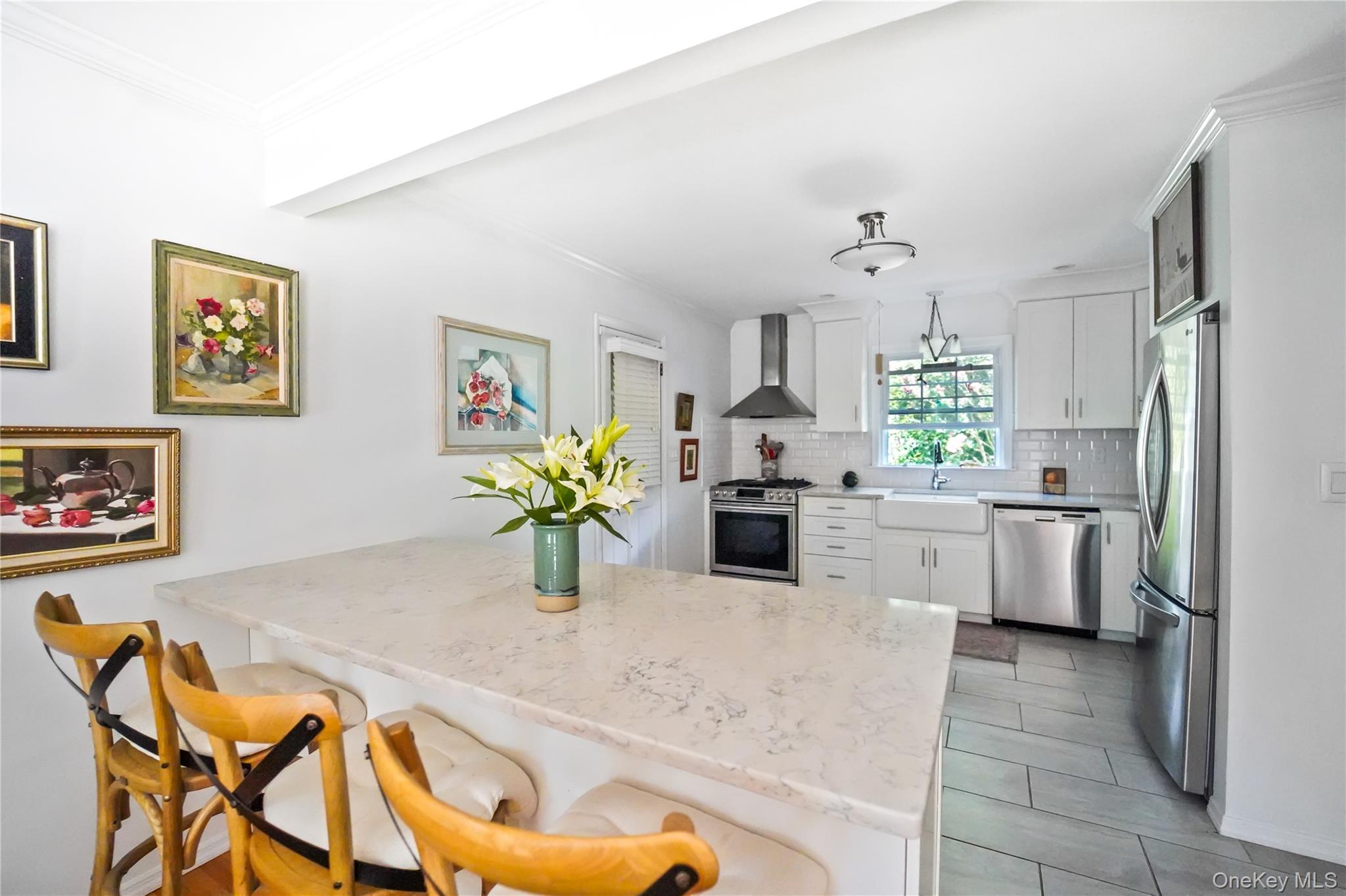 10 Tall Oak Lane Property Photo 4