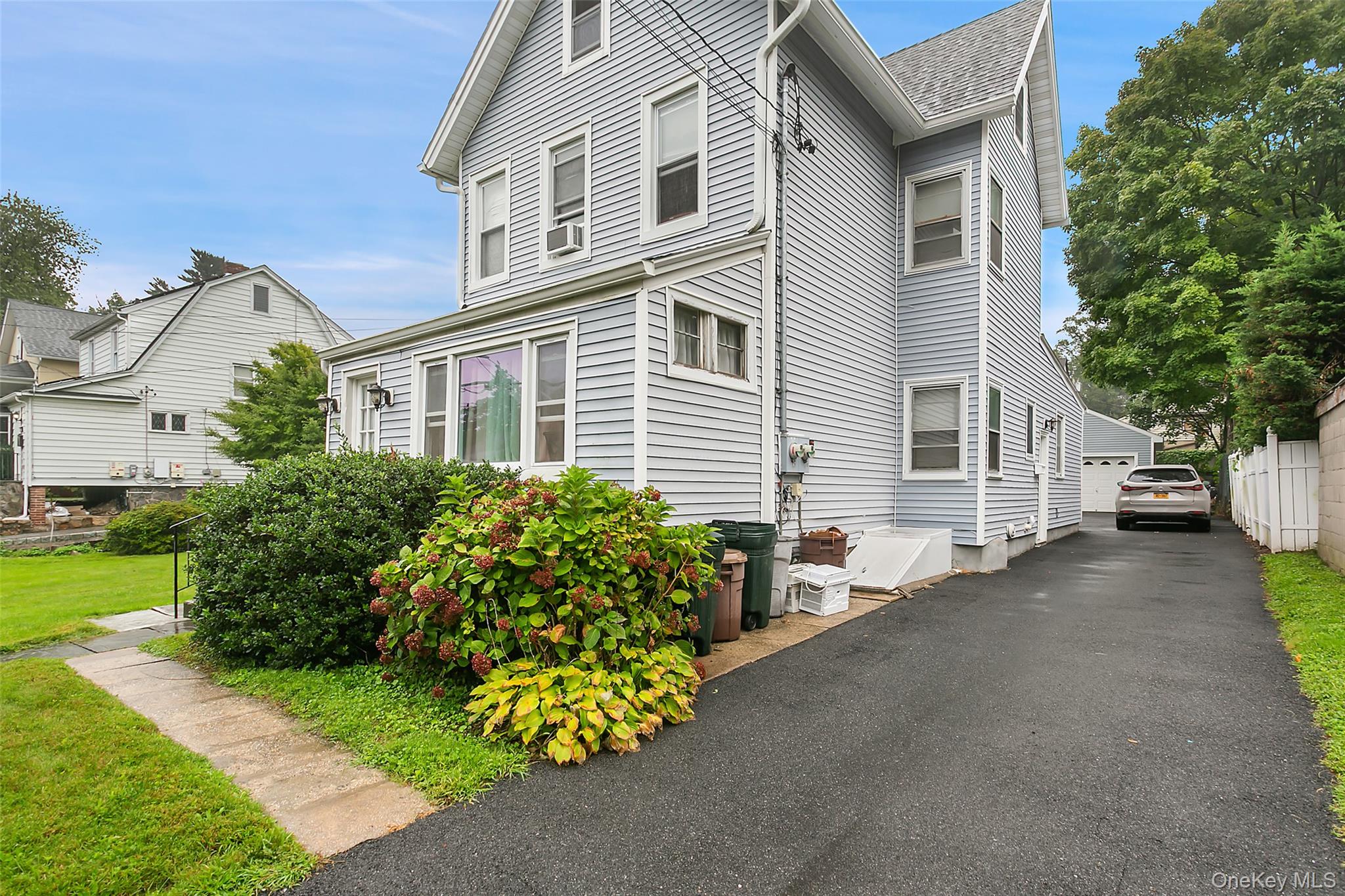 342 Stanley Avenue 2 Property Photo 1