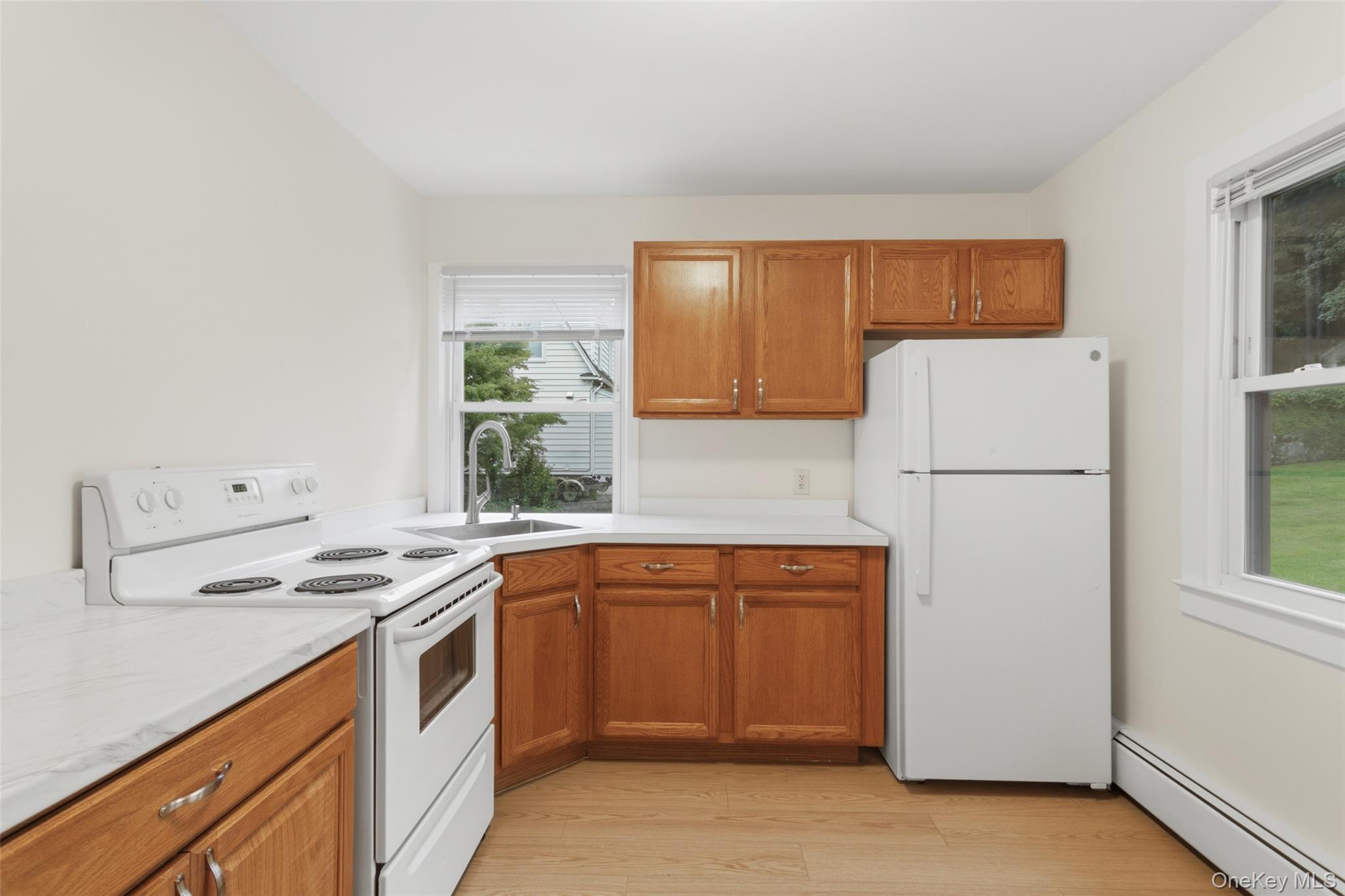 342 Stanley Avenue 2 Property Photo 3