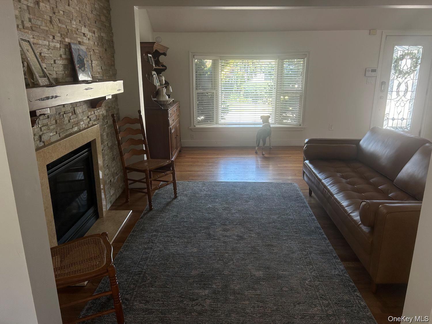 607 Nassau Street Property Photo 9