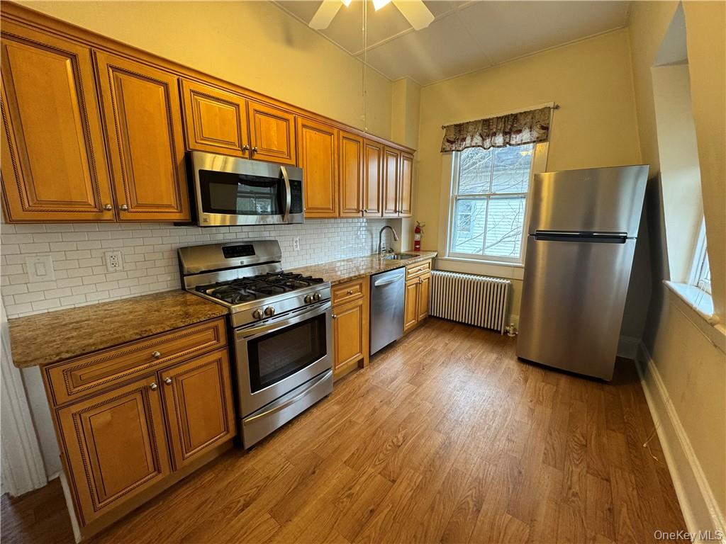 450 Broadway Property Photo 7