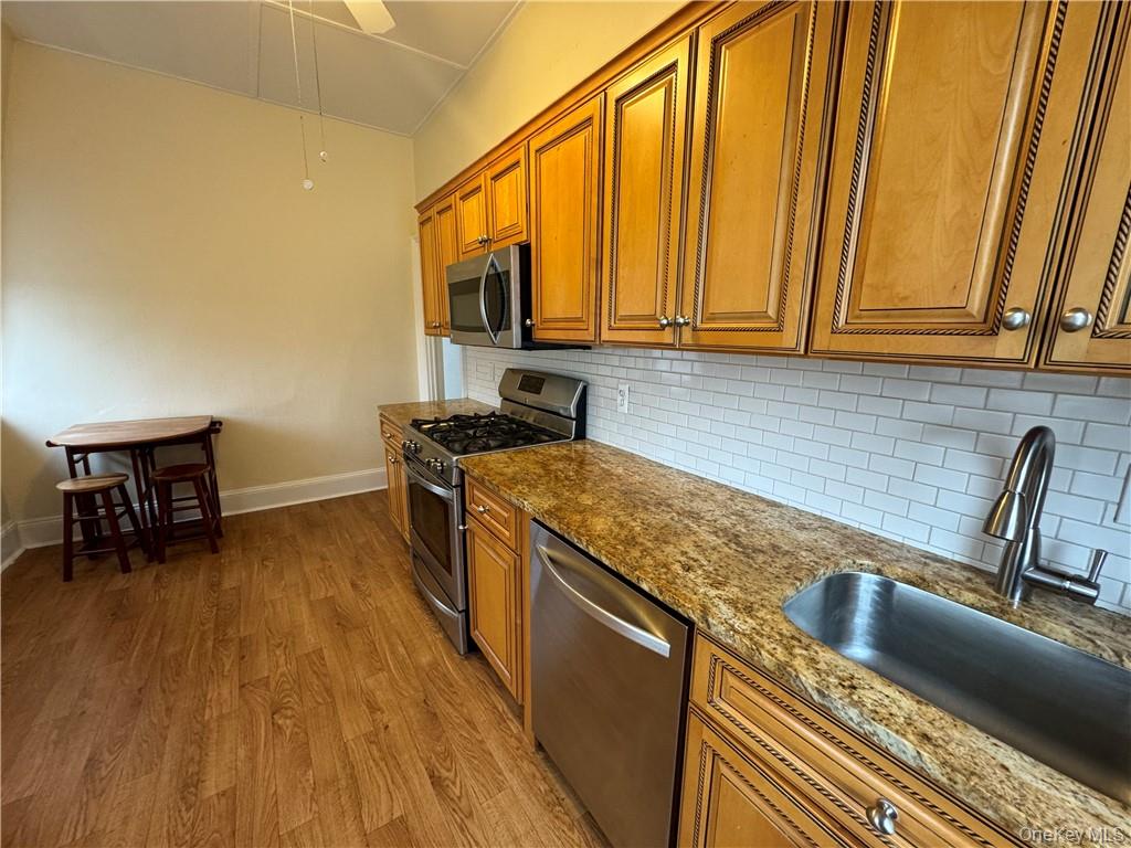 450 Broadway Property Photo 8