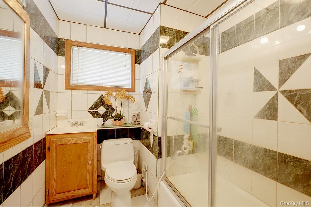 437 Moffitt Boulevard Property Photo 7