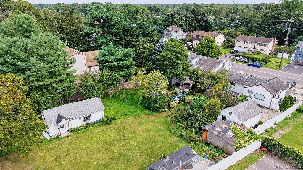 437 Moffitt Boulevard Property Photo 24