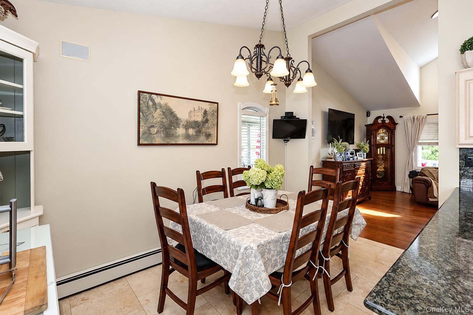 3970 Darby Lane Property Photo 14