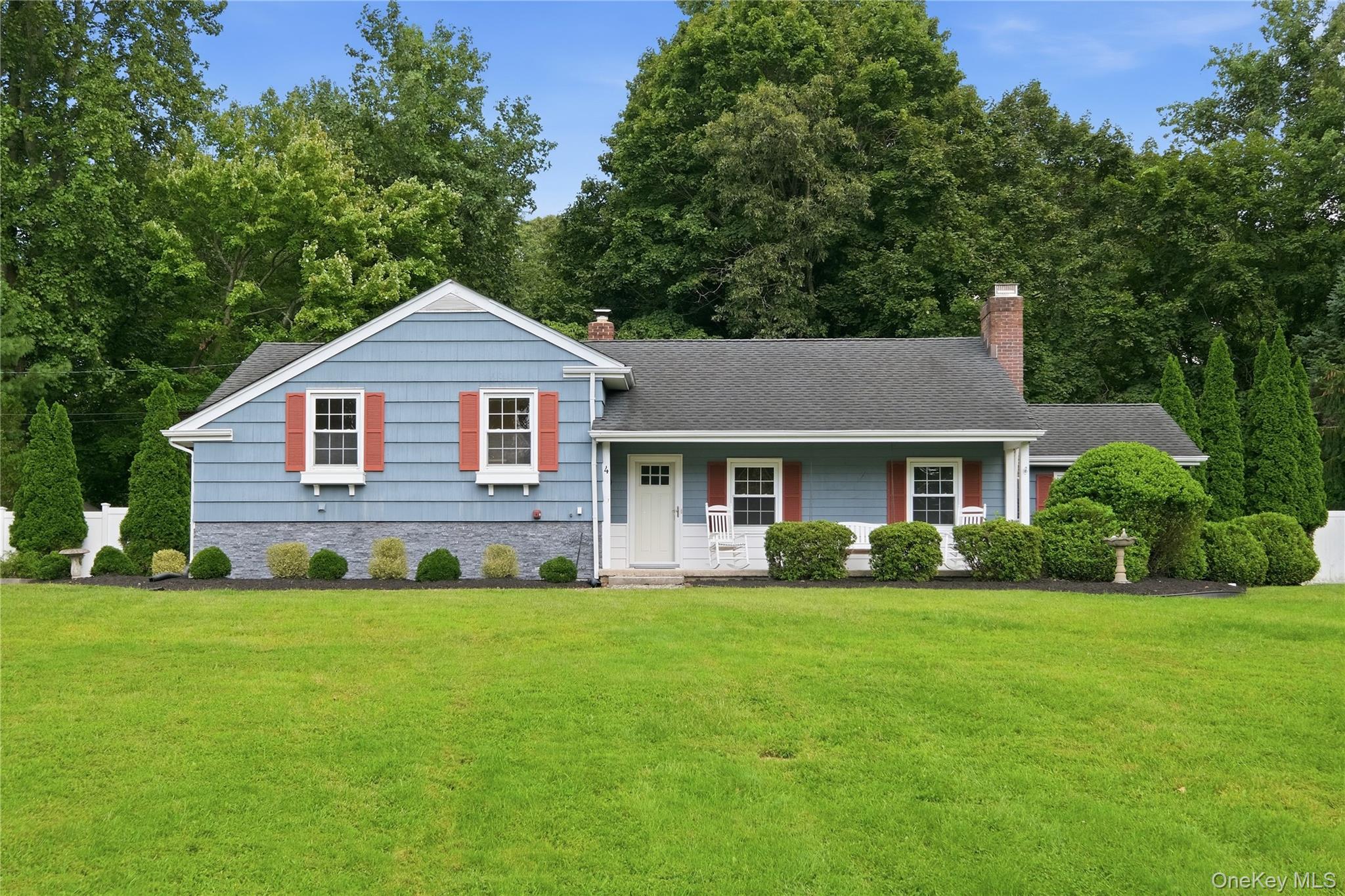 4 Honey Lane Property Photo 1