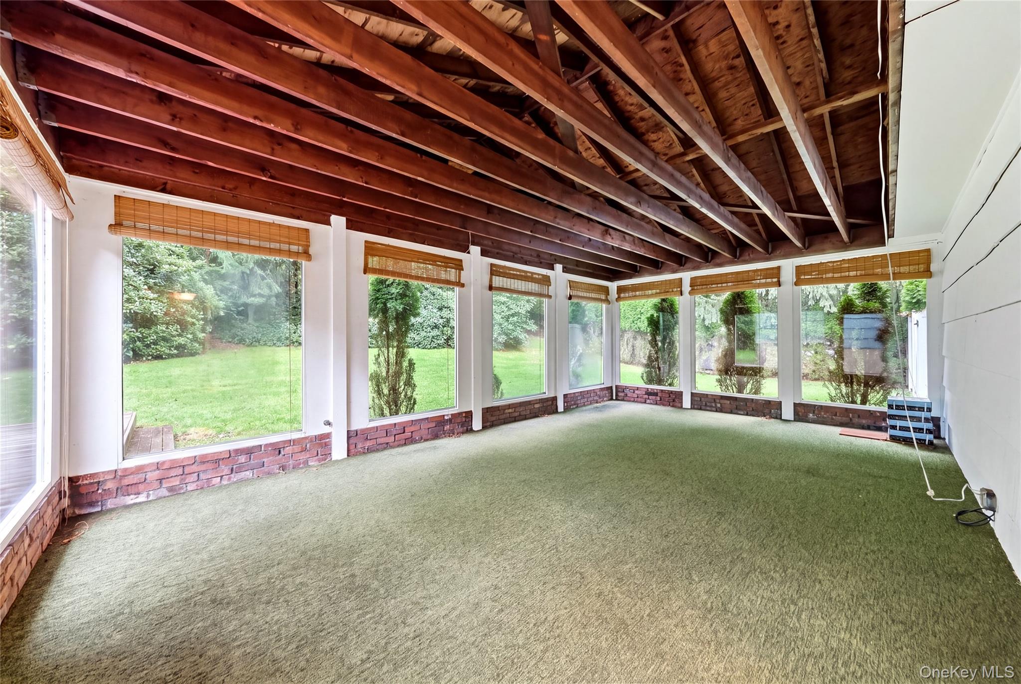 4 Honey Lane Property Photo 29