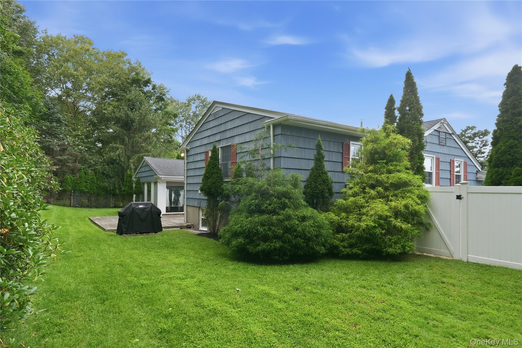 4 Honey Lane Property Photo 31