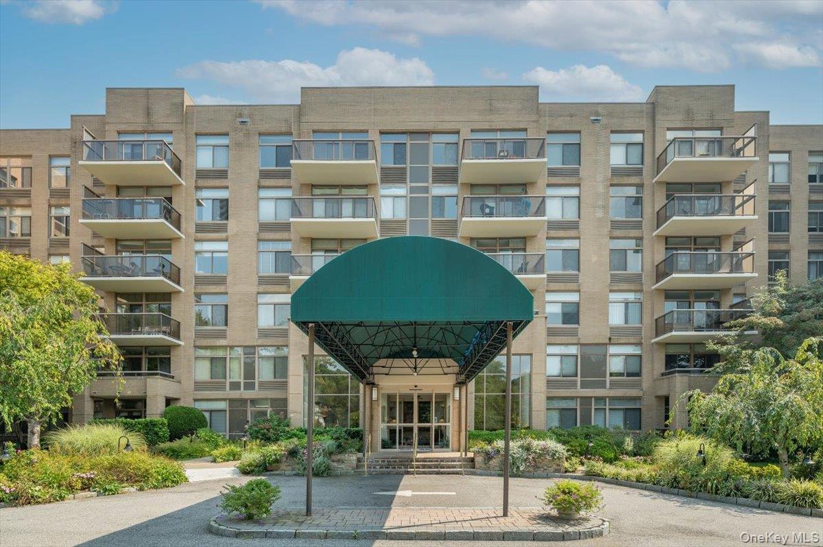 35 N Chatsworth Avenue 6E Property Photo 1