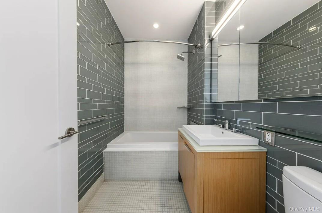 22 N 6th Street 4d Property Photo 17