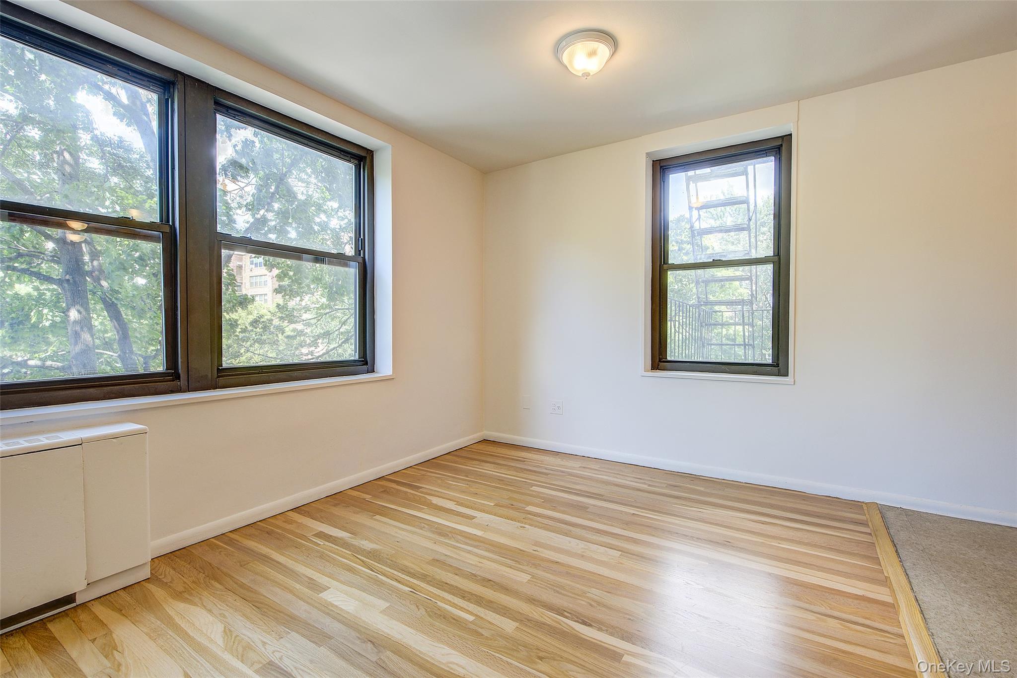 18-55 Corporal Kennedy Street 2k Property Photo 8