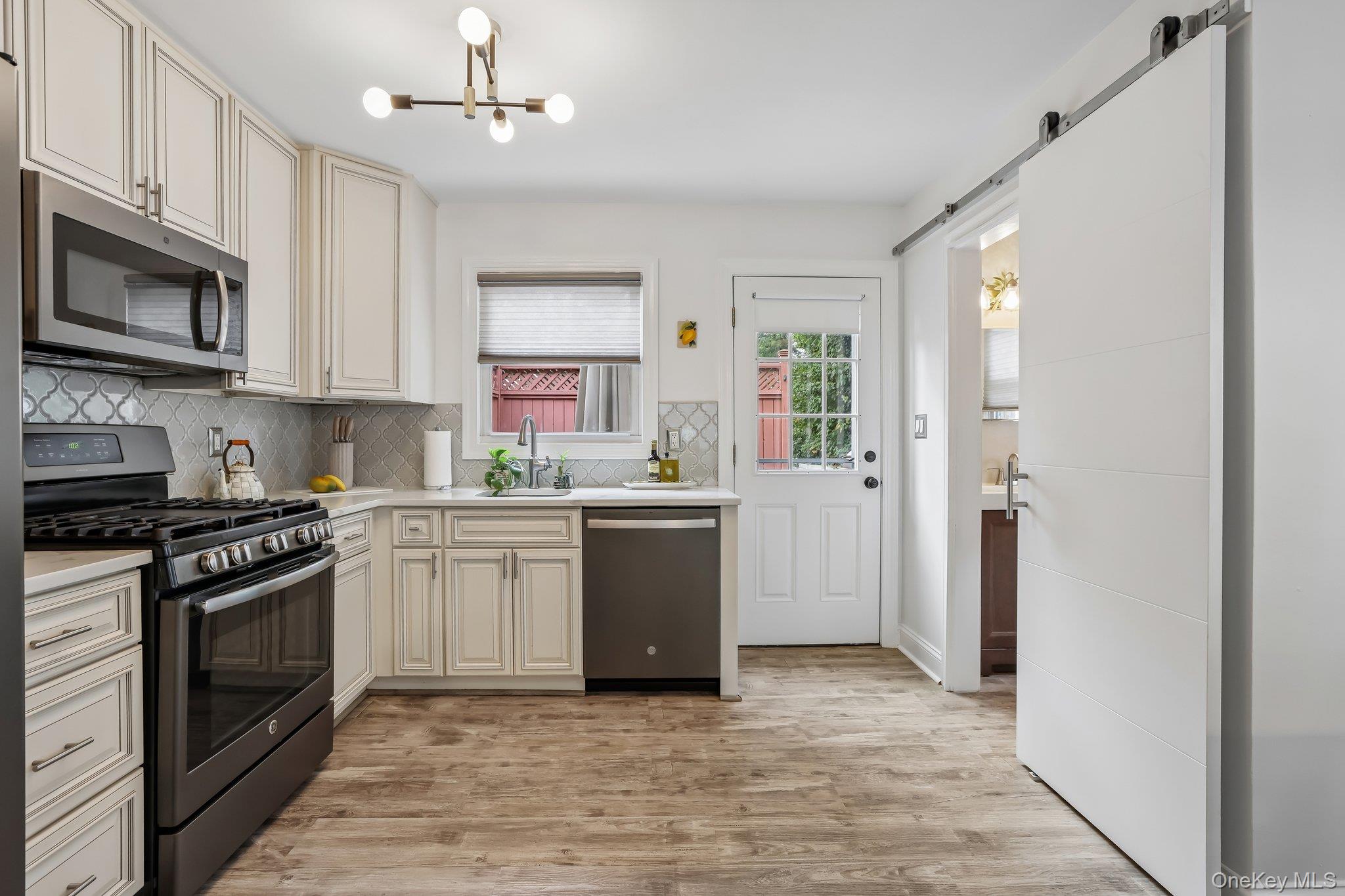 7 Center Street A Property Photo 8