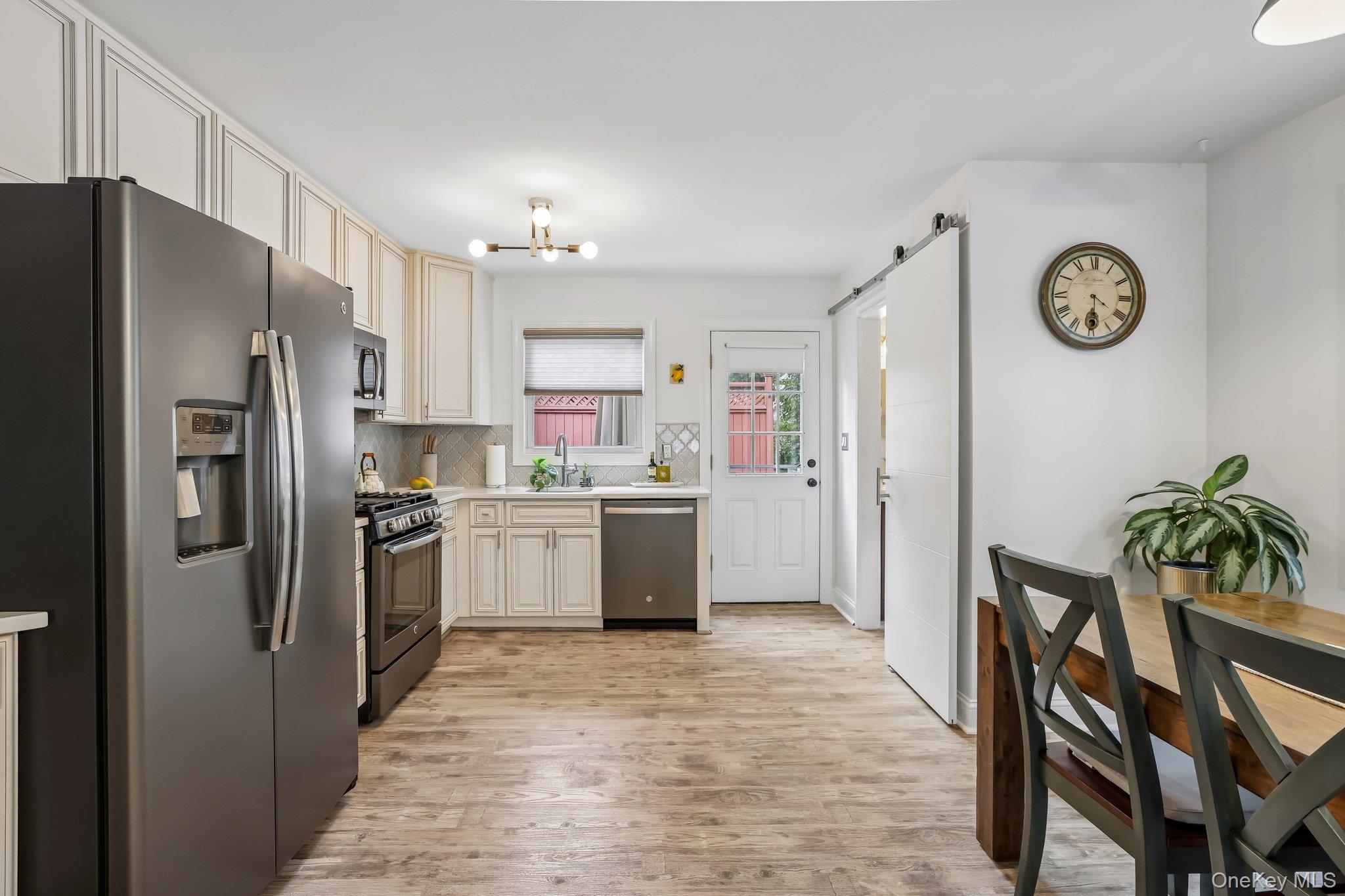 7 Center Street A Property Photo 9