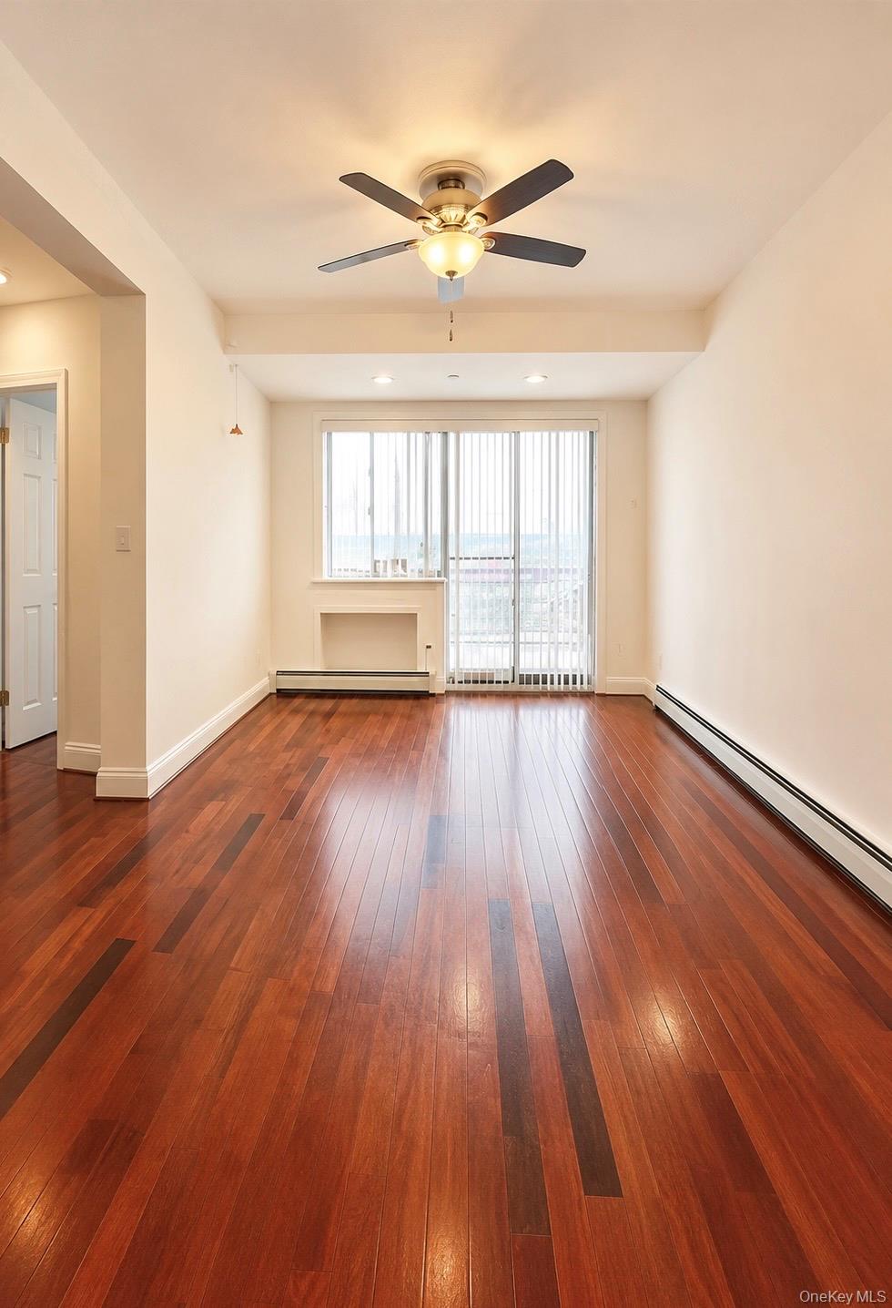 4105 College Point Boulevard 2d Property Photo 3
