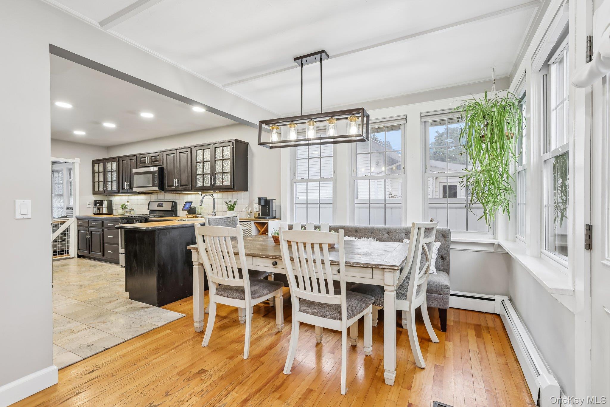 52 Prairie Avenue Property Photo 7