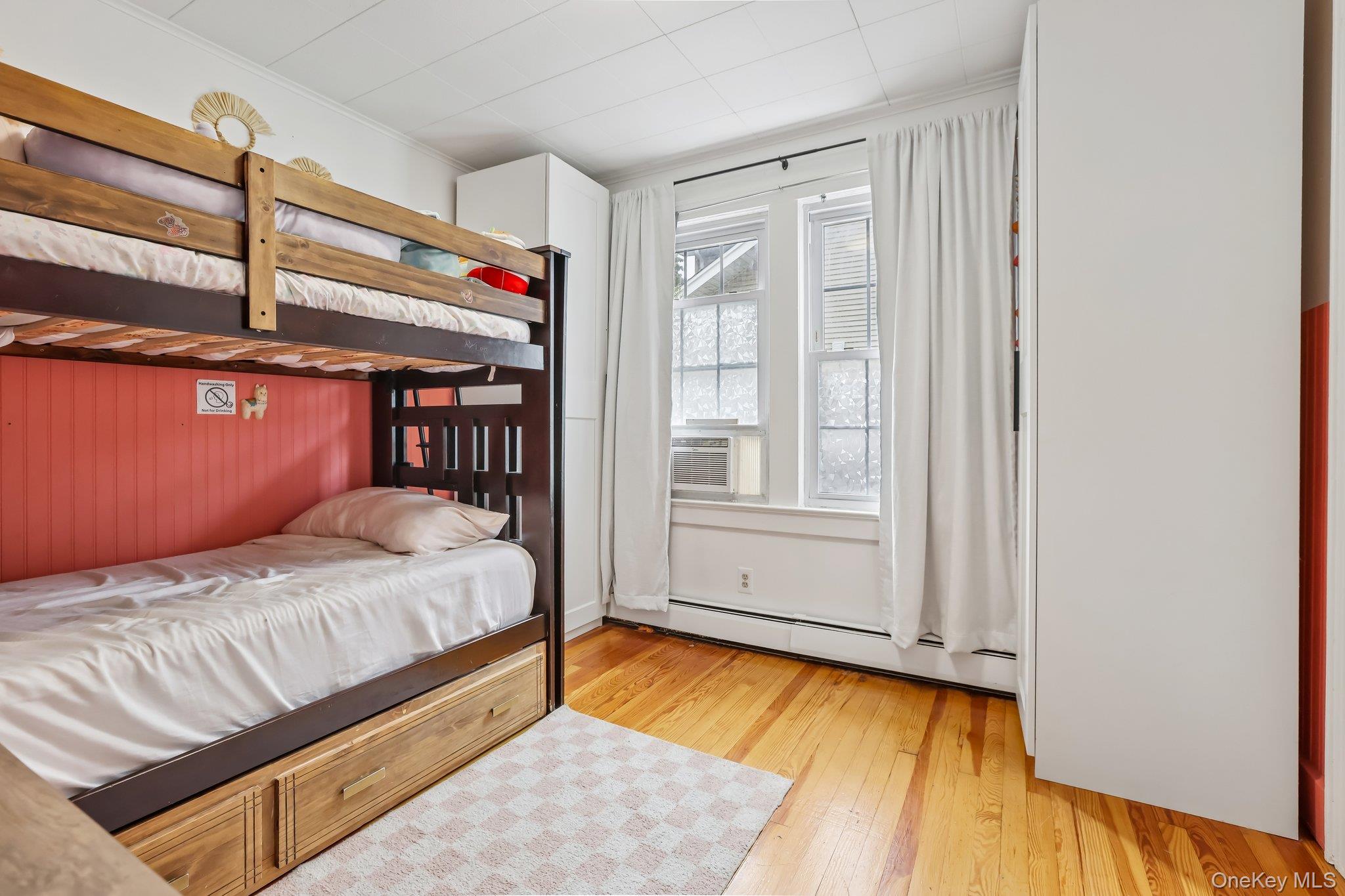 52 Prairie Avenue Property Photo 14