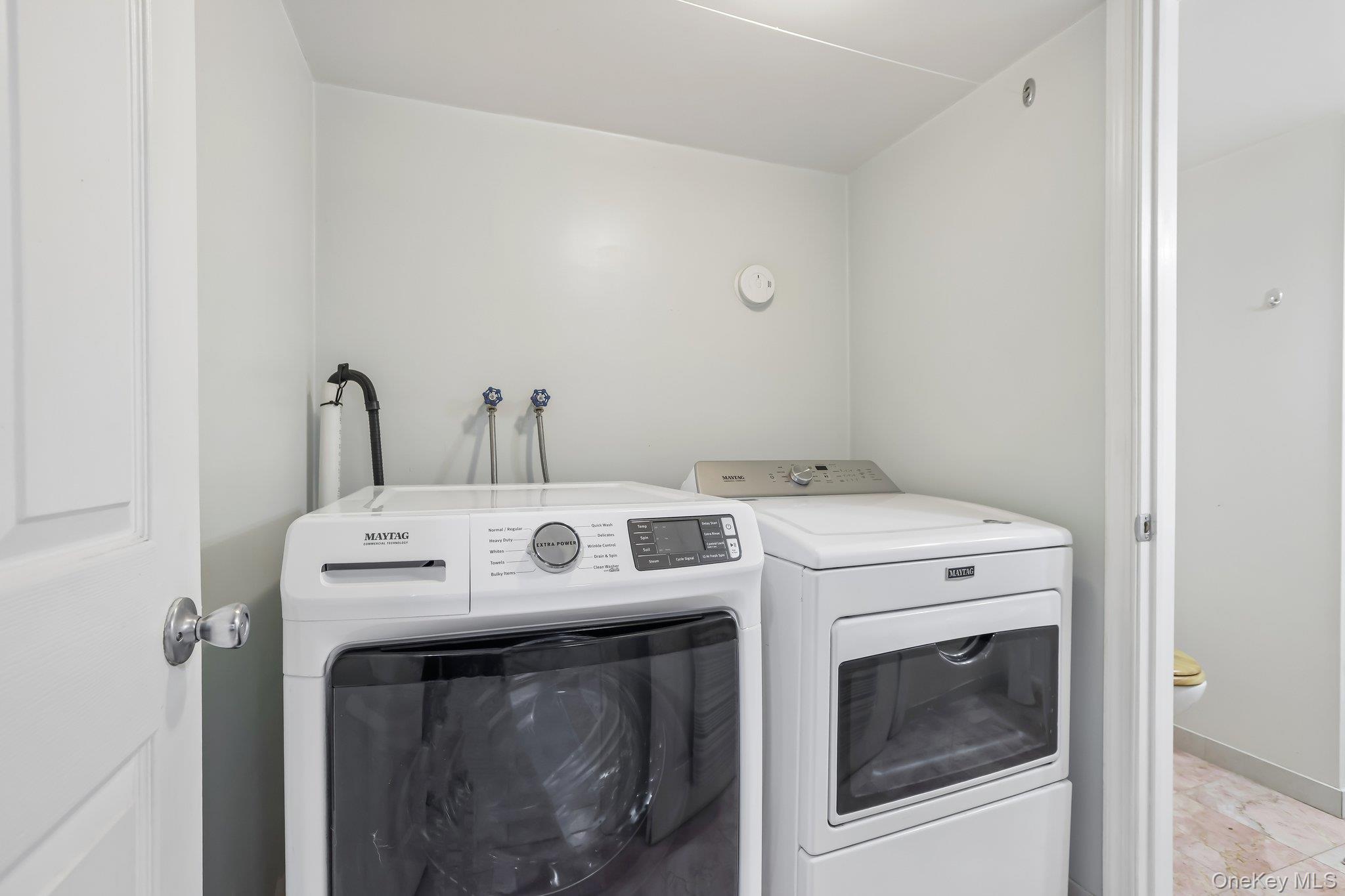52 Prairie Avenue Property Photo 15