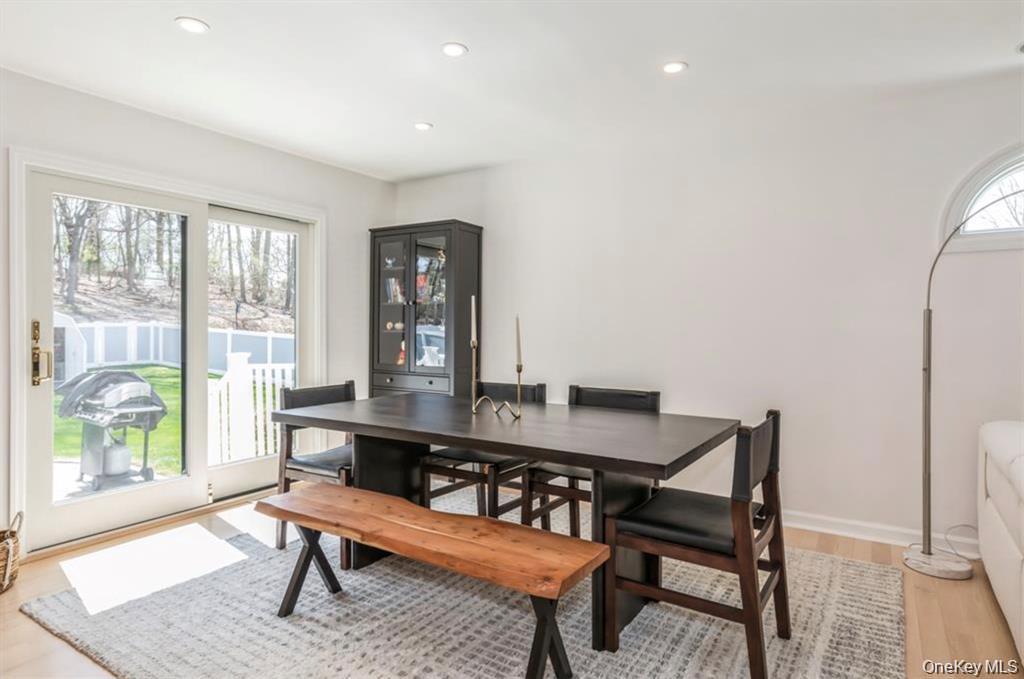 12 Midvale Avenue Property Photo 7