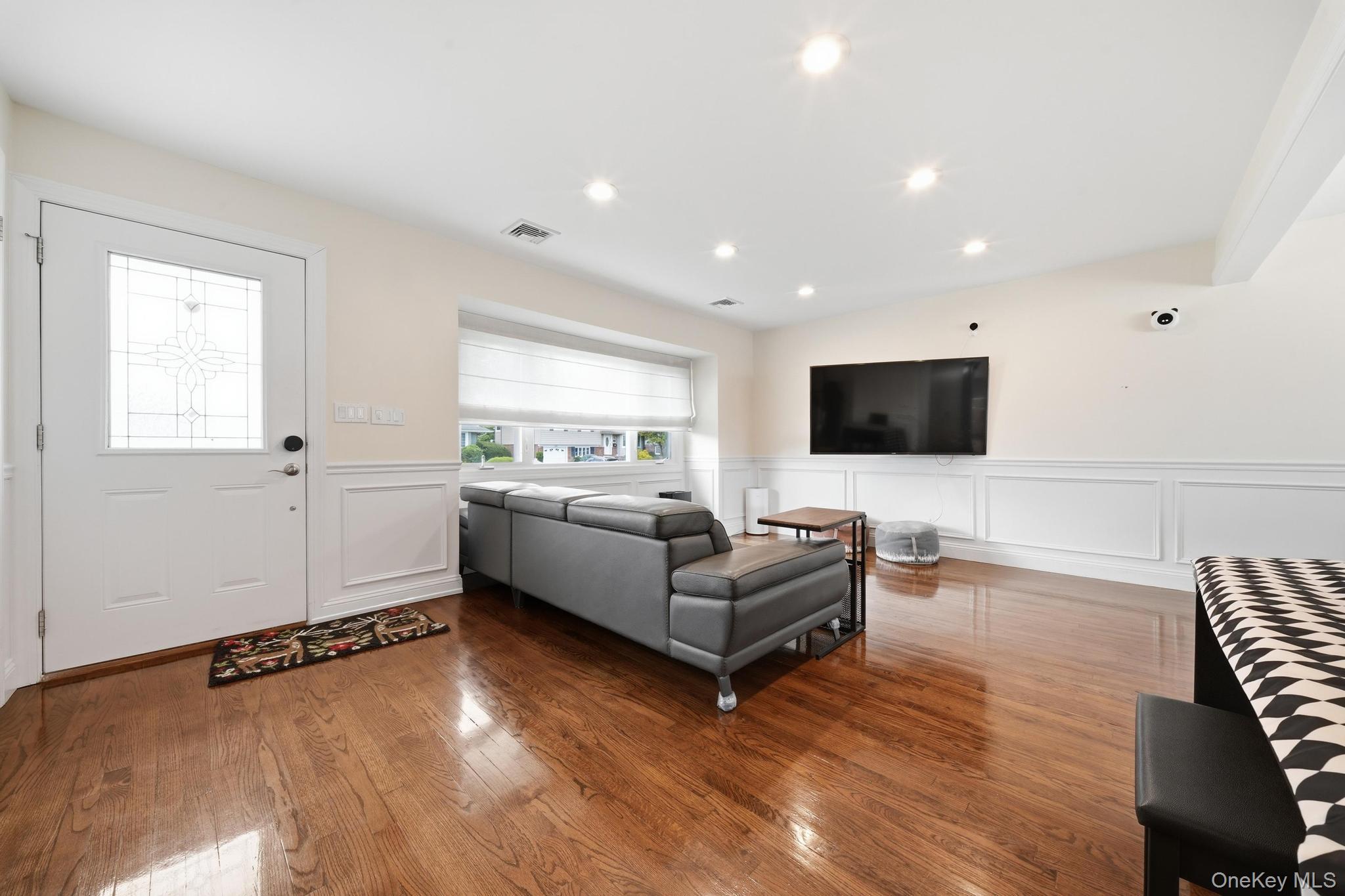 16 Spector Lane Property Photo 2