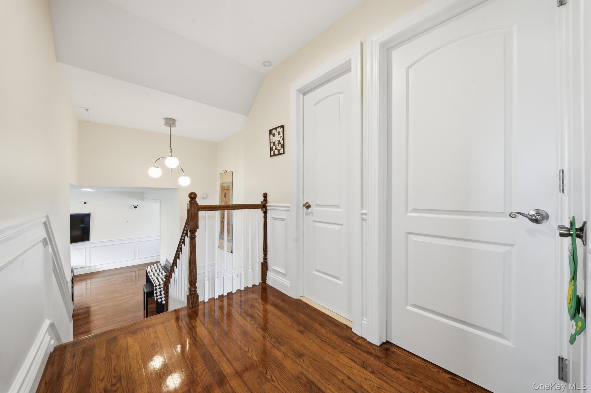 16 Spector Lane Property Photo 8