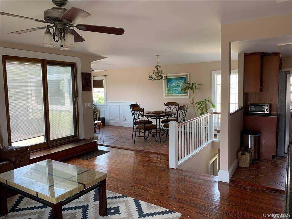 38 Clayton Avenue Upper Property Photo 4
