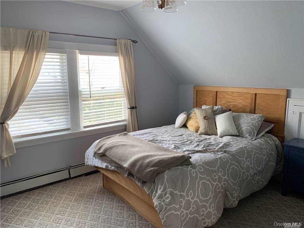 38 Clayton Avenue Upper Property Photo 9