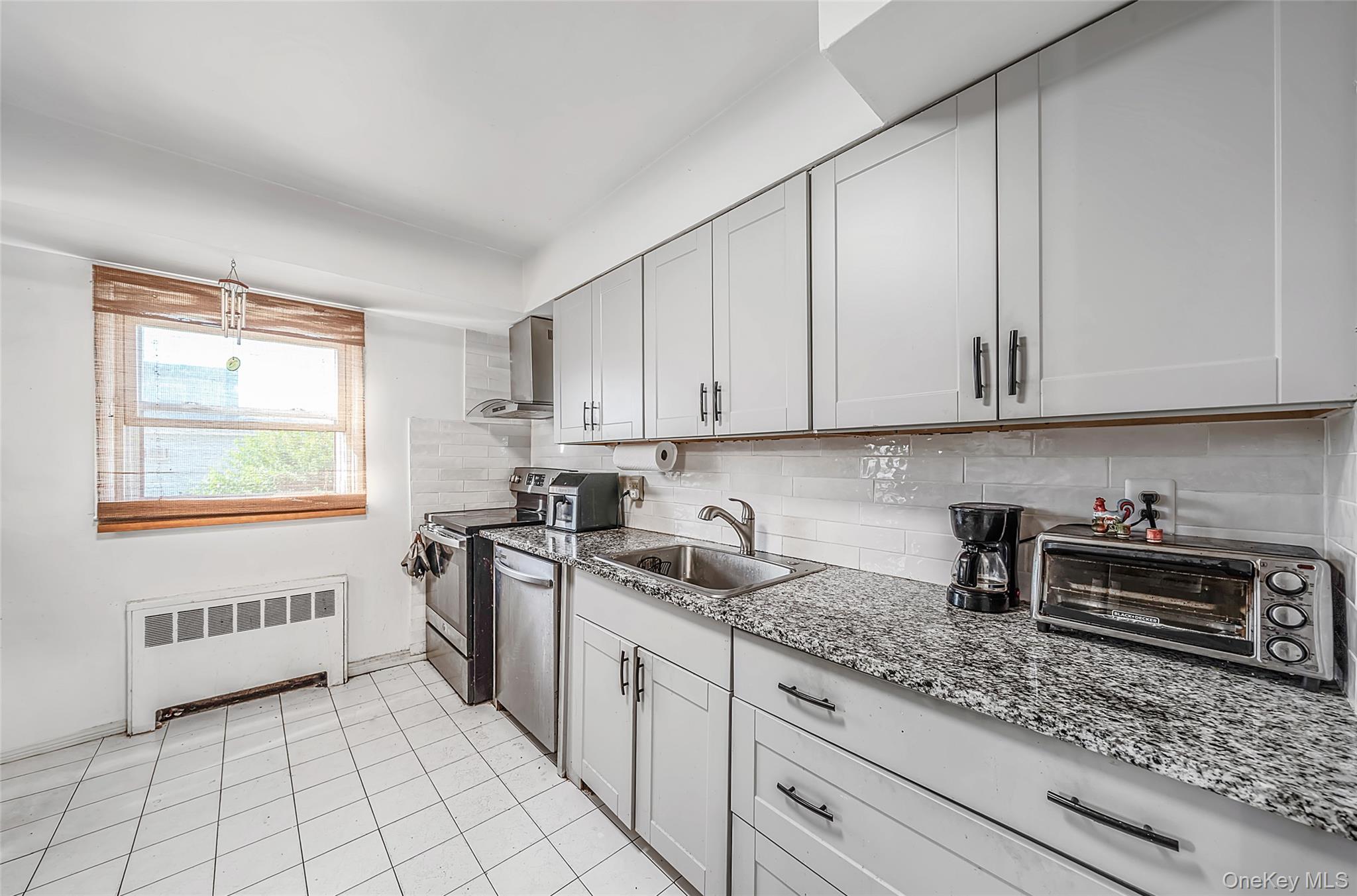 172 N Walnut Street Property Photo 7