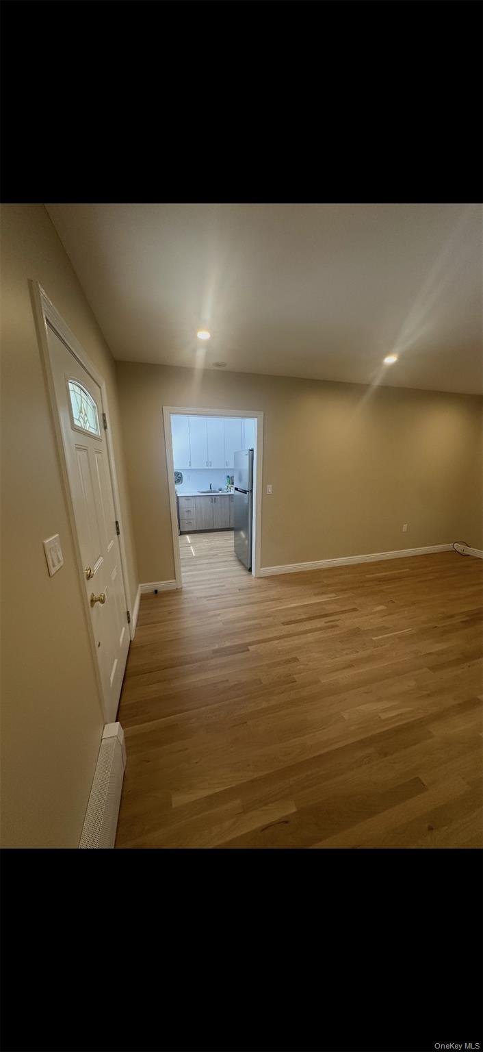 77 W Washington Avenue Property Photo 4