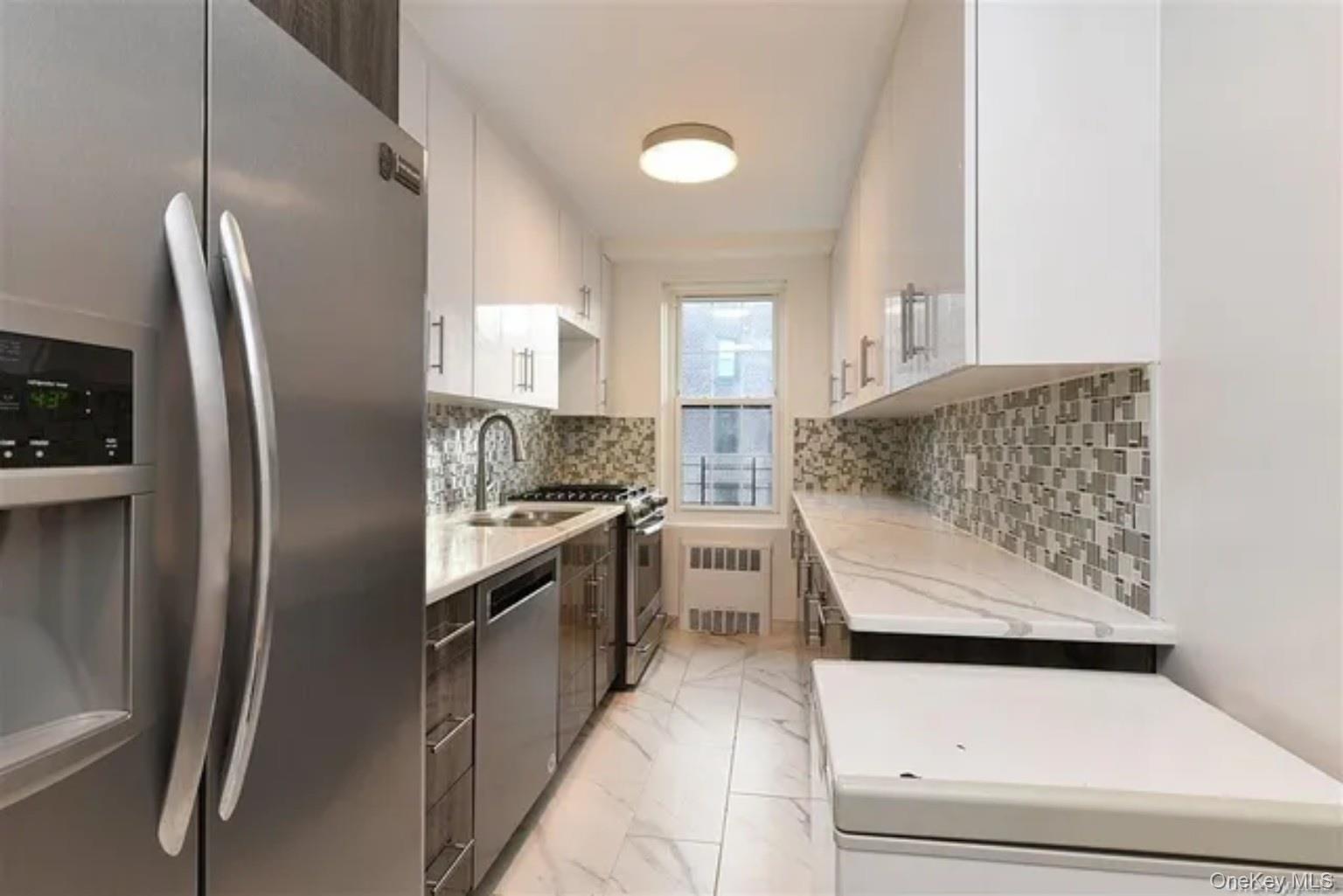 140-35 Burden Crescent 402 Property Photo 12