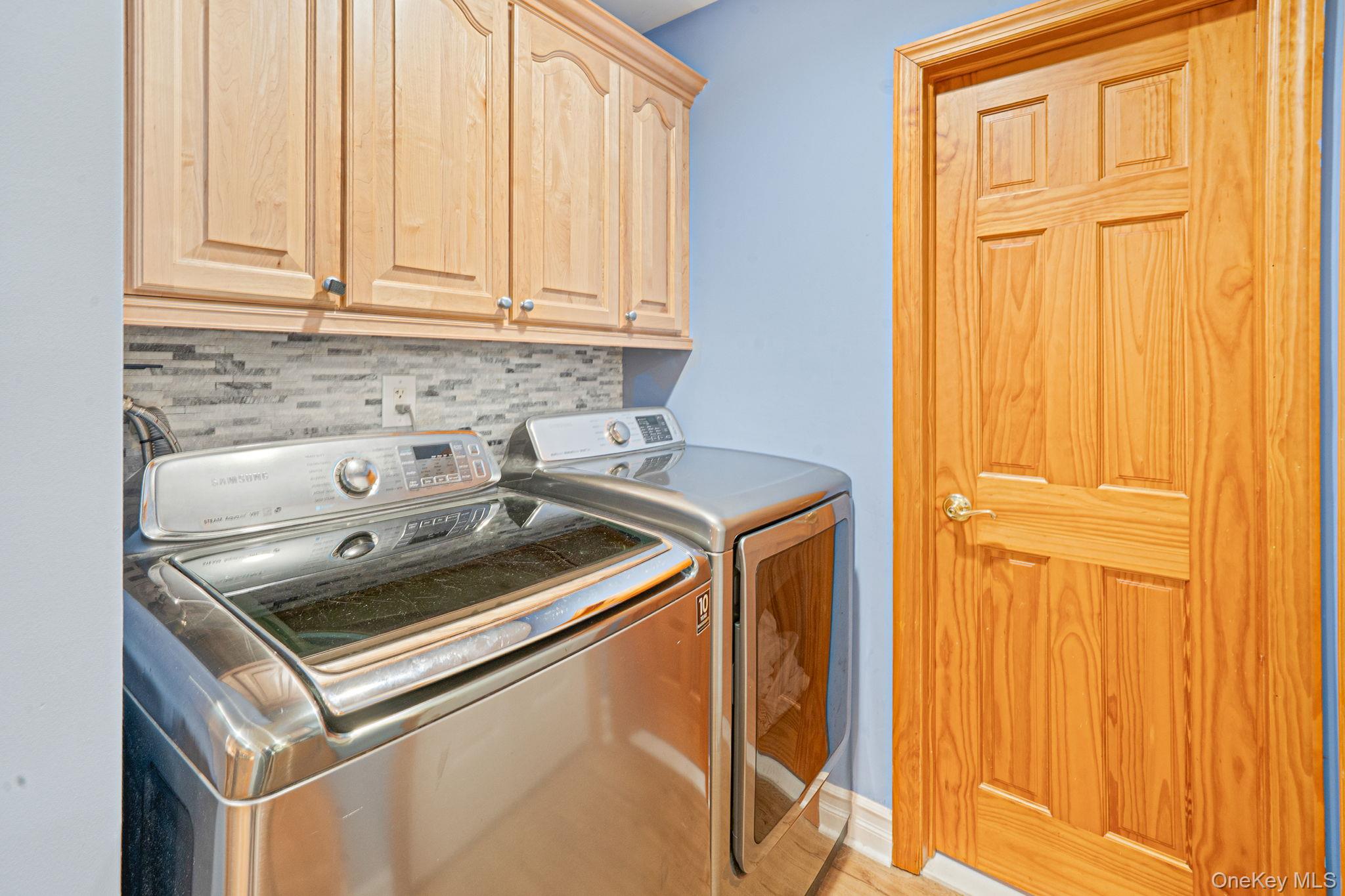 4 Loma Street Property Photo 19