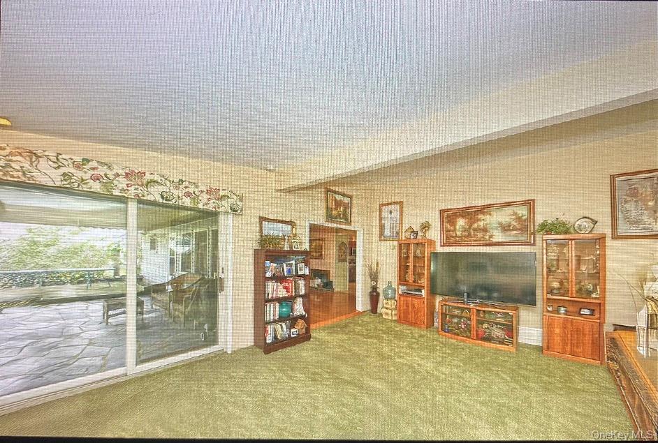 5 Woodcock Lane Property Photo 2