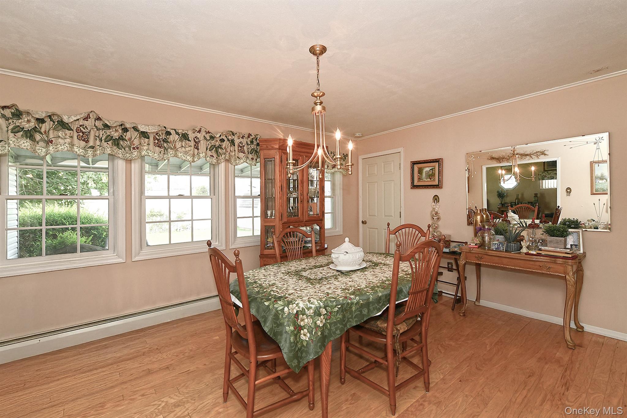 5 Woodcock Lane Property Photo 8