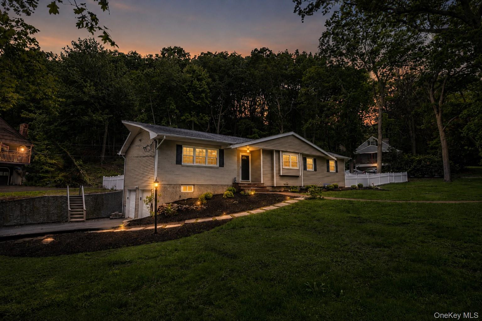 1 Gables Boulevard Property Photo 3