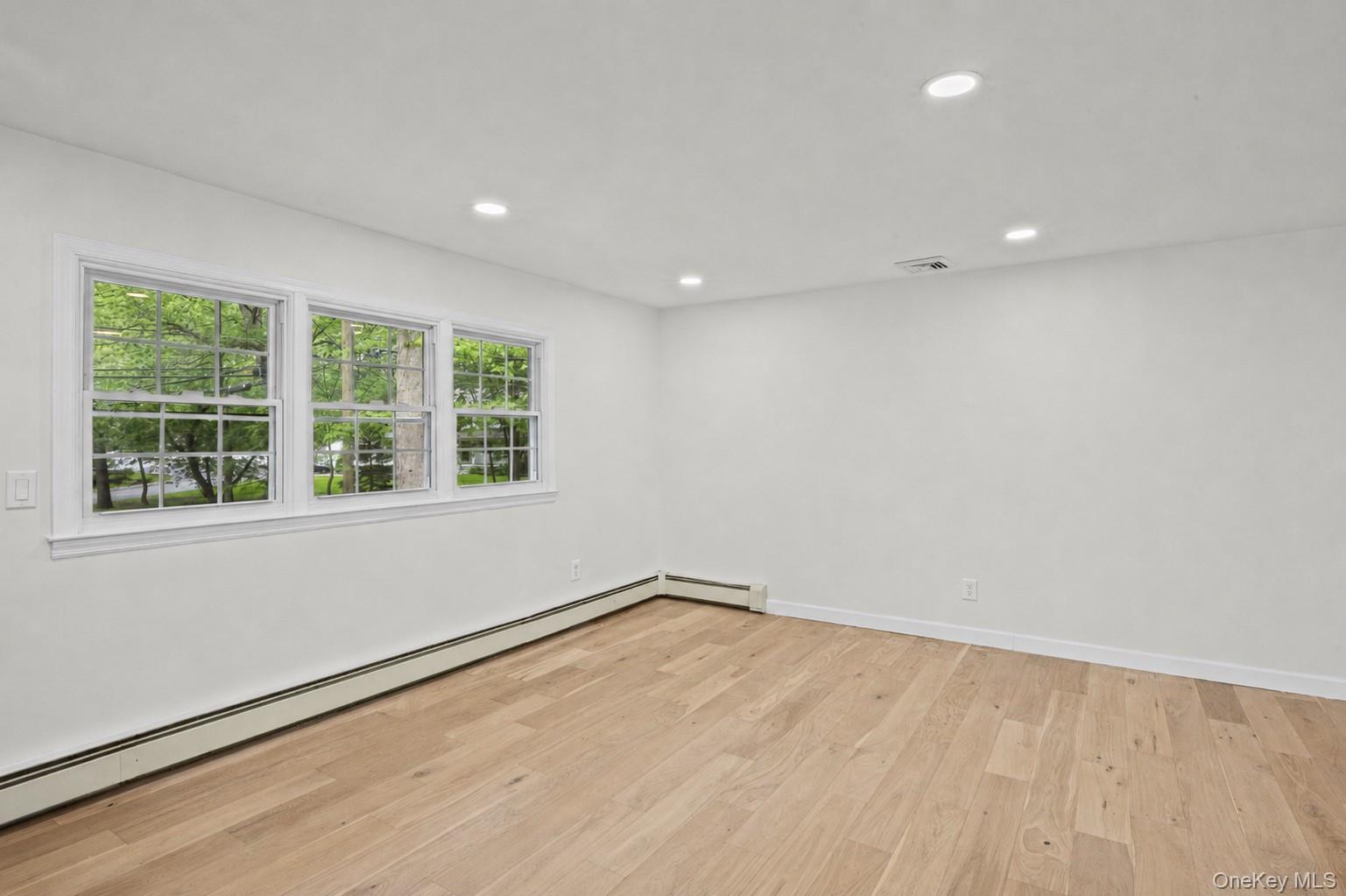 1 Gables Boulevard Property Photo 5