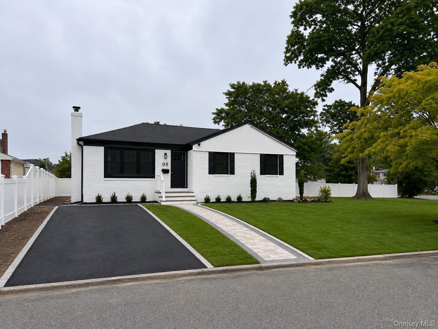 98 Beecher Road Property Photo 1