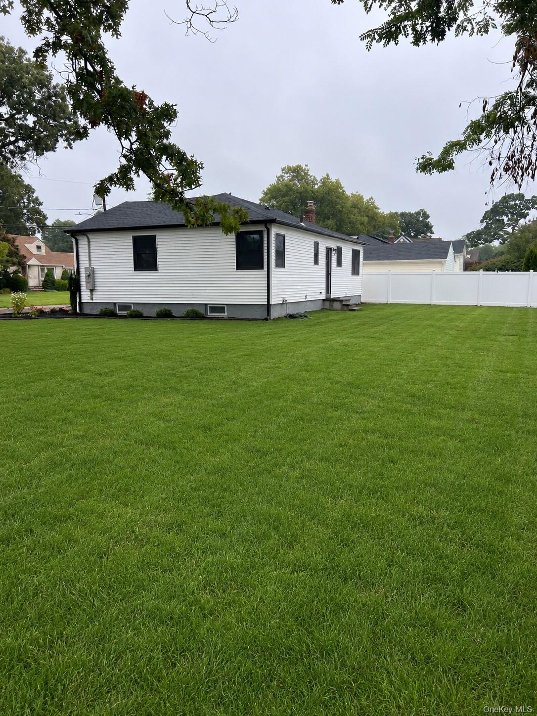 98 Beecher Road Property Photo 18
