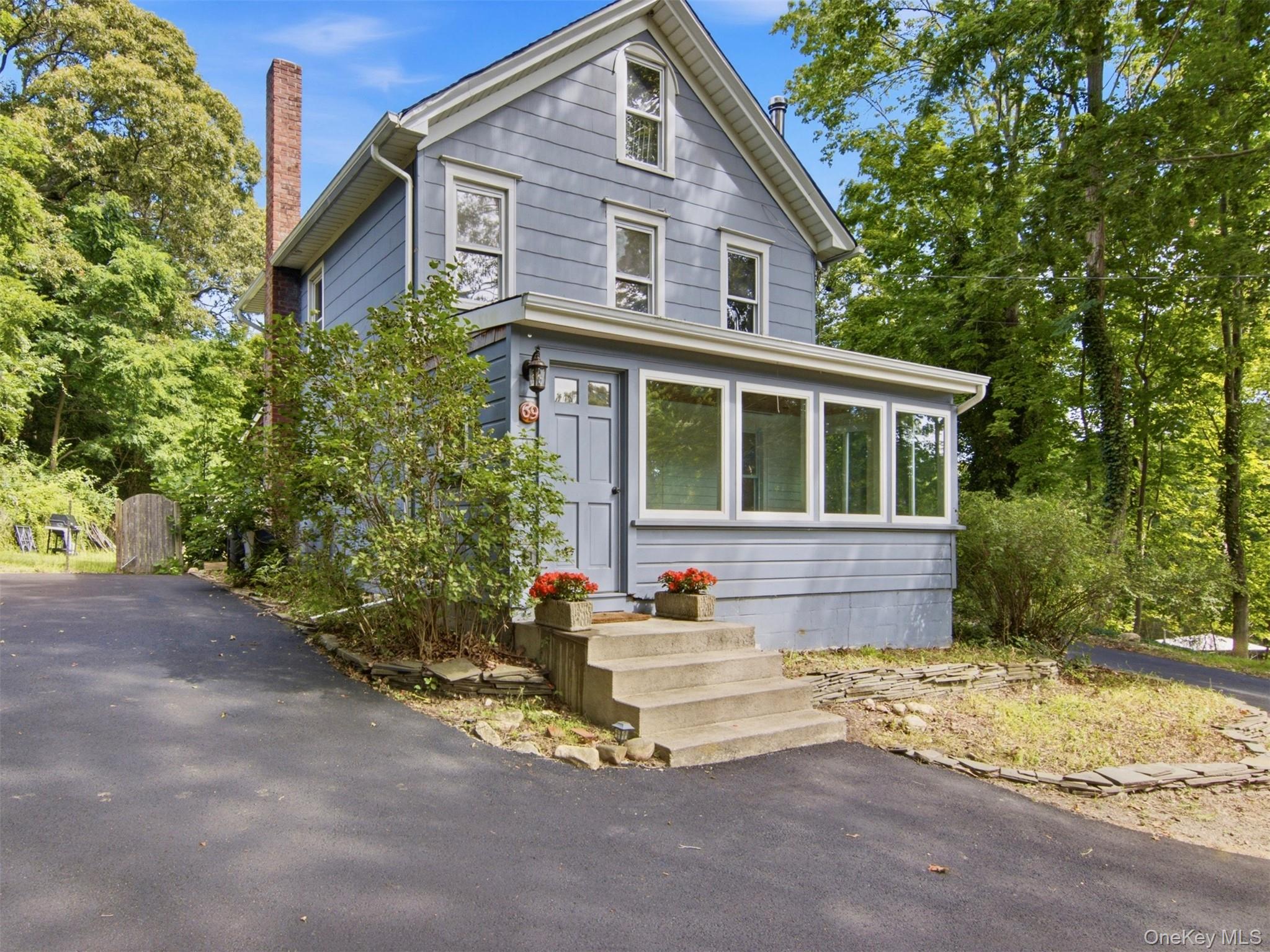 69 Ridgeway Avenue Property Photo 1