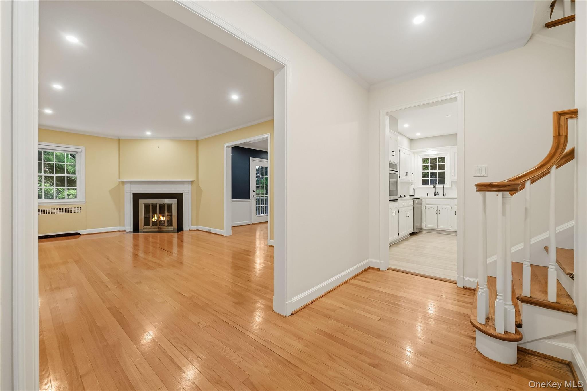 24 Smallwood Place Property Photo 3