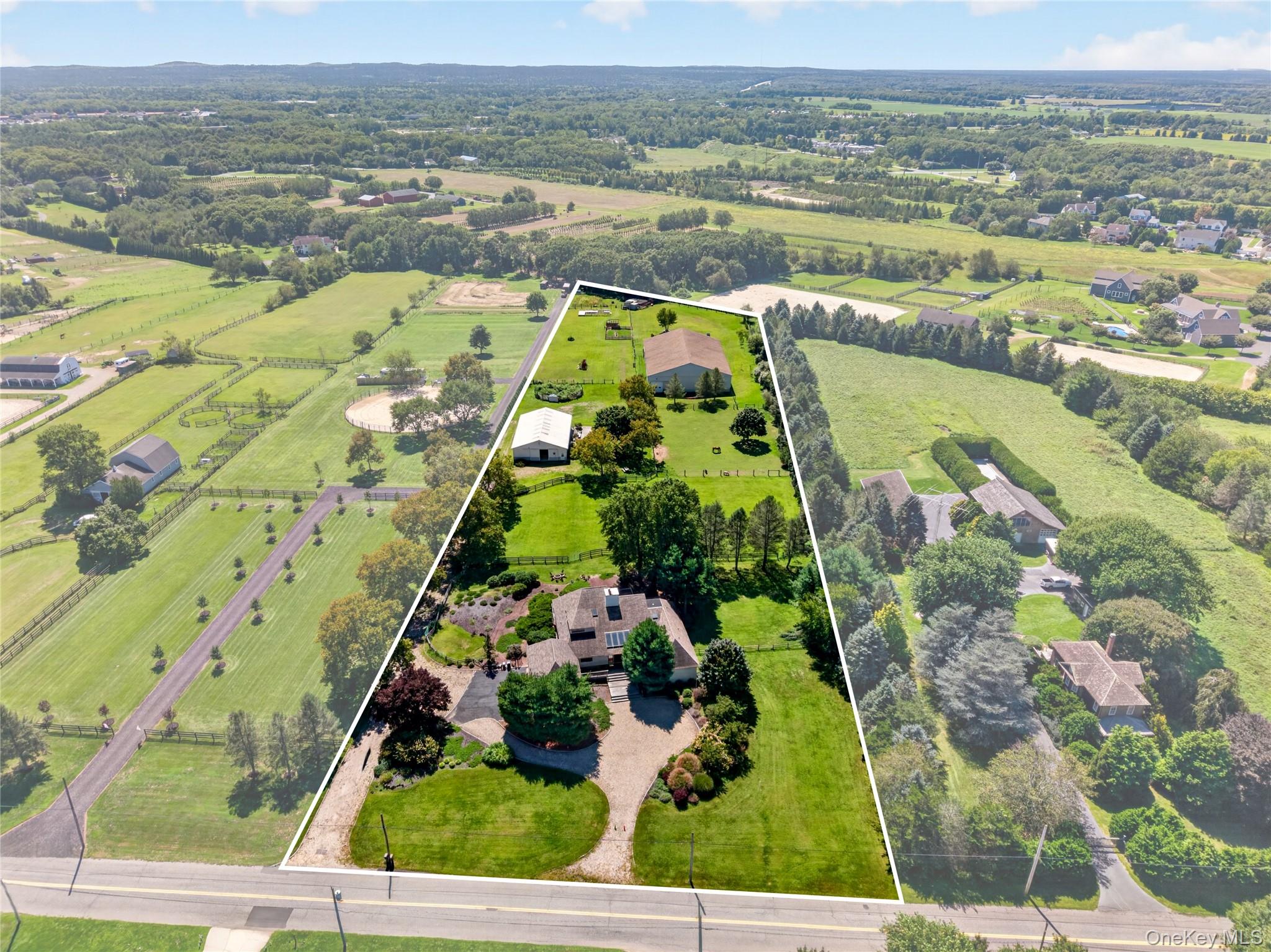 291 Deep Hole Road Property Photo 2
