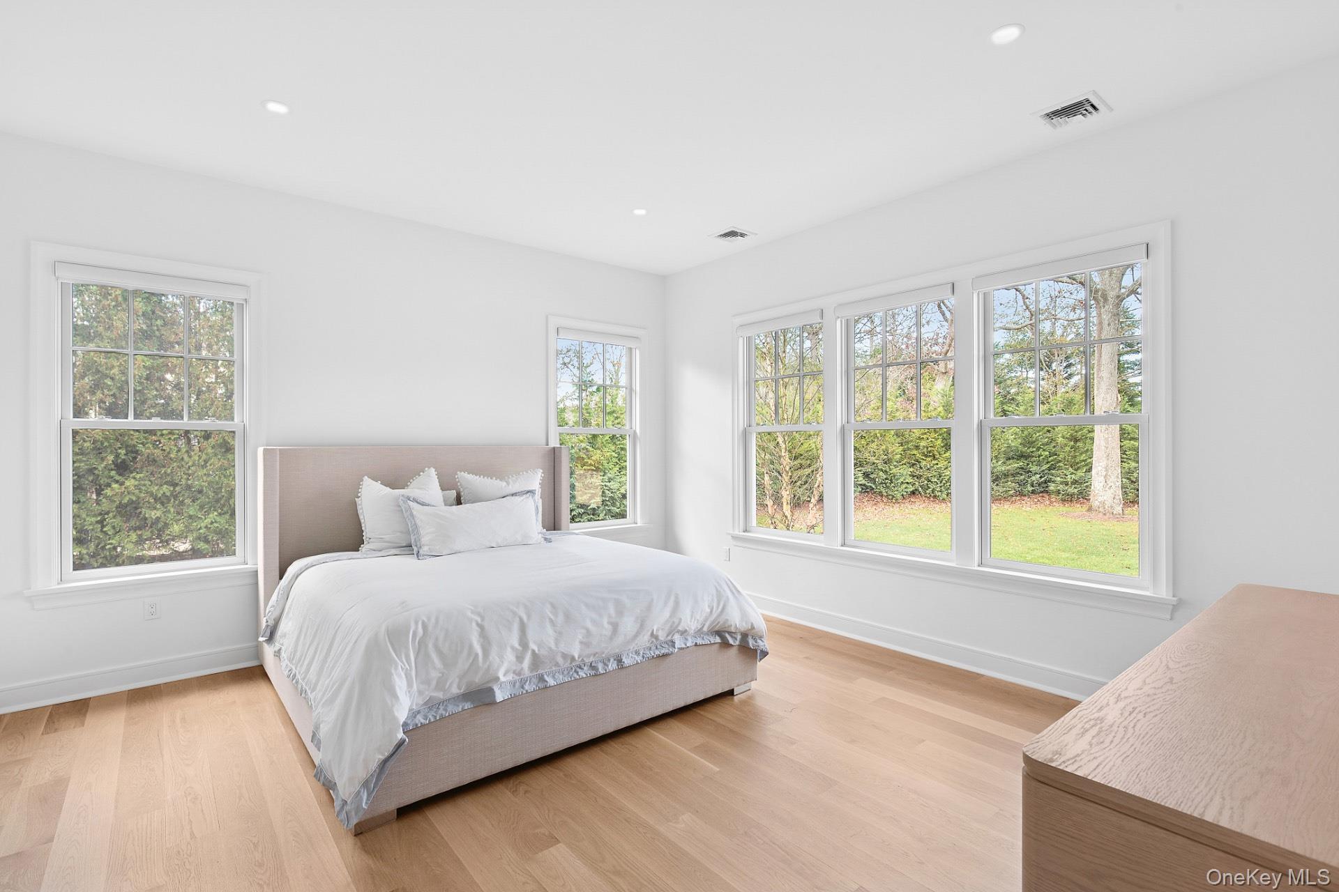 165 Oneck Lane Property Photo 11