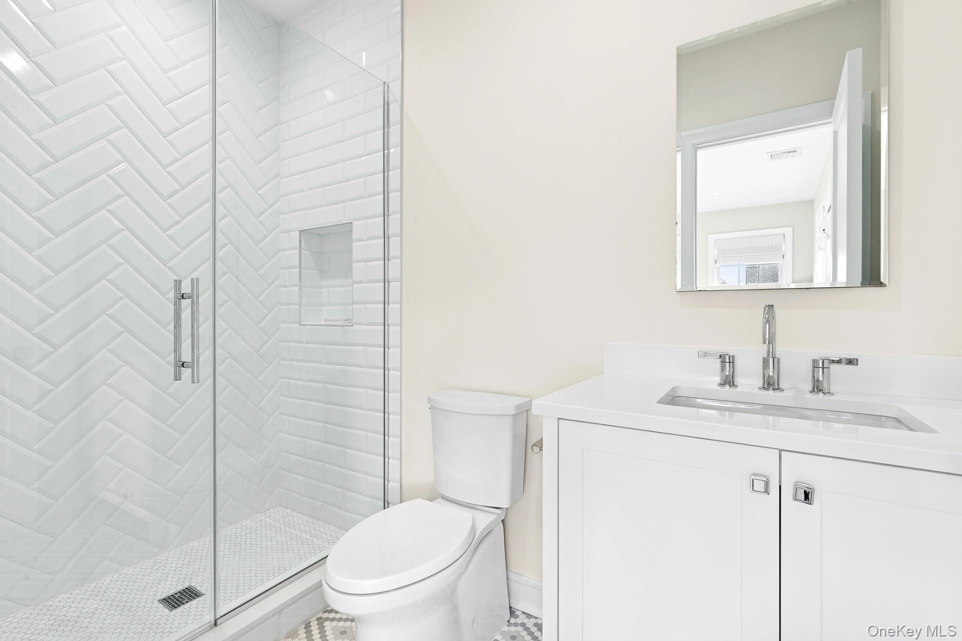 165 Oneck Lane Property Photo 21