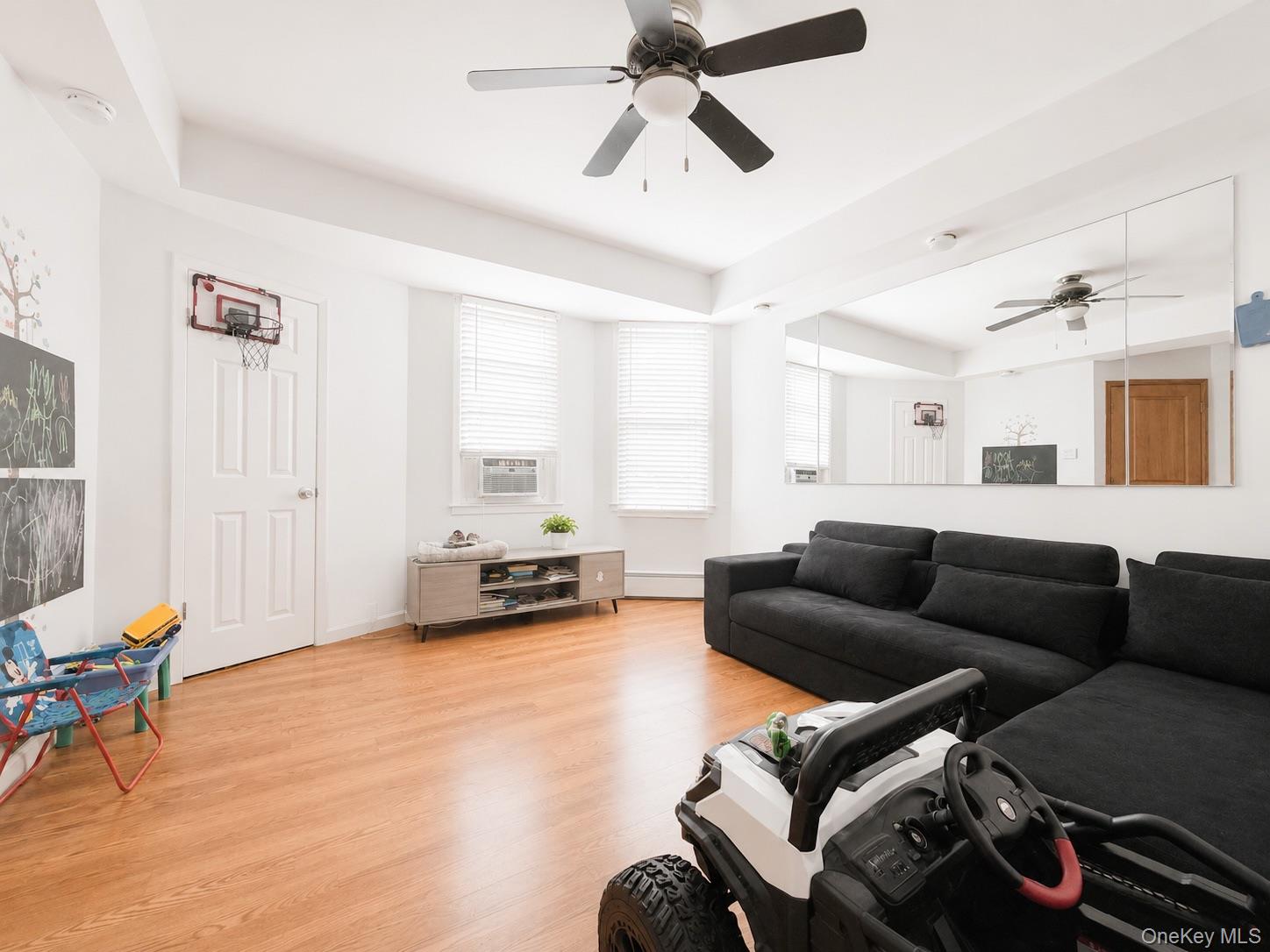 1316 130th Street Property Photo 3