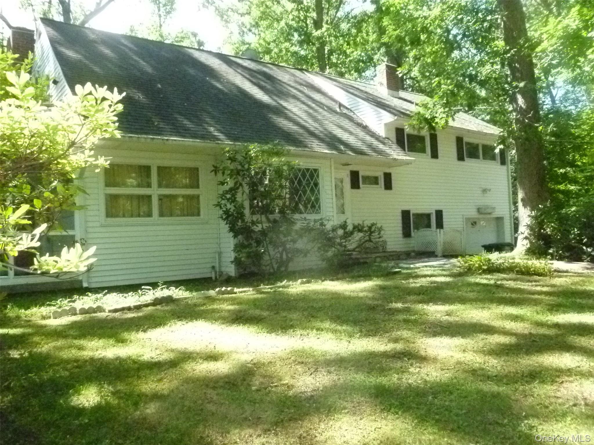 17 Chestnut Lane Picture