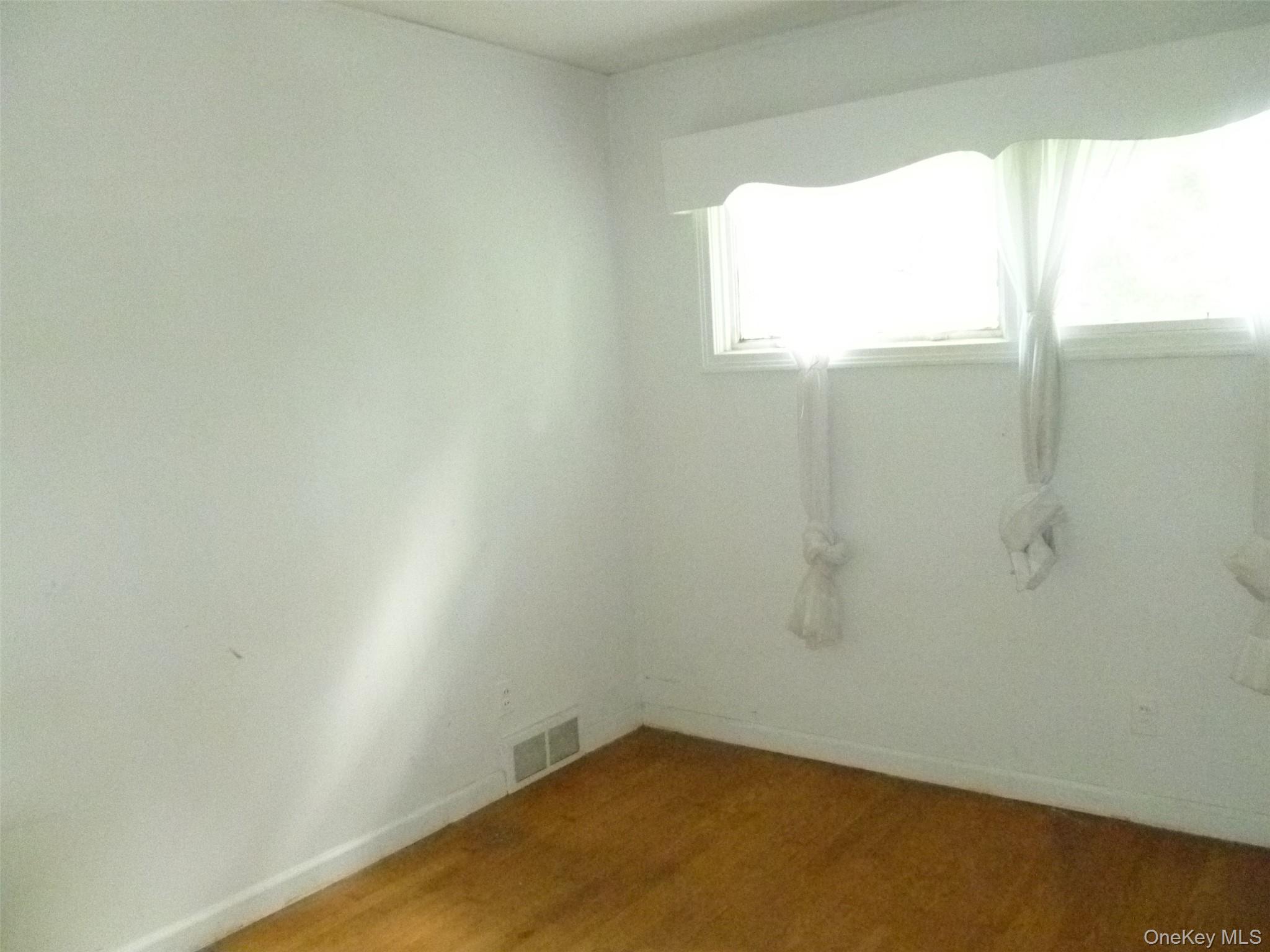 17 Chestnut Lane Property Photo 27