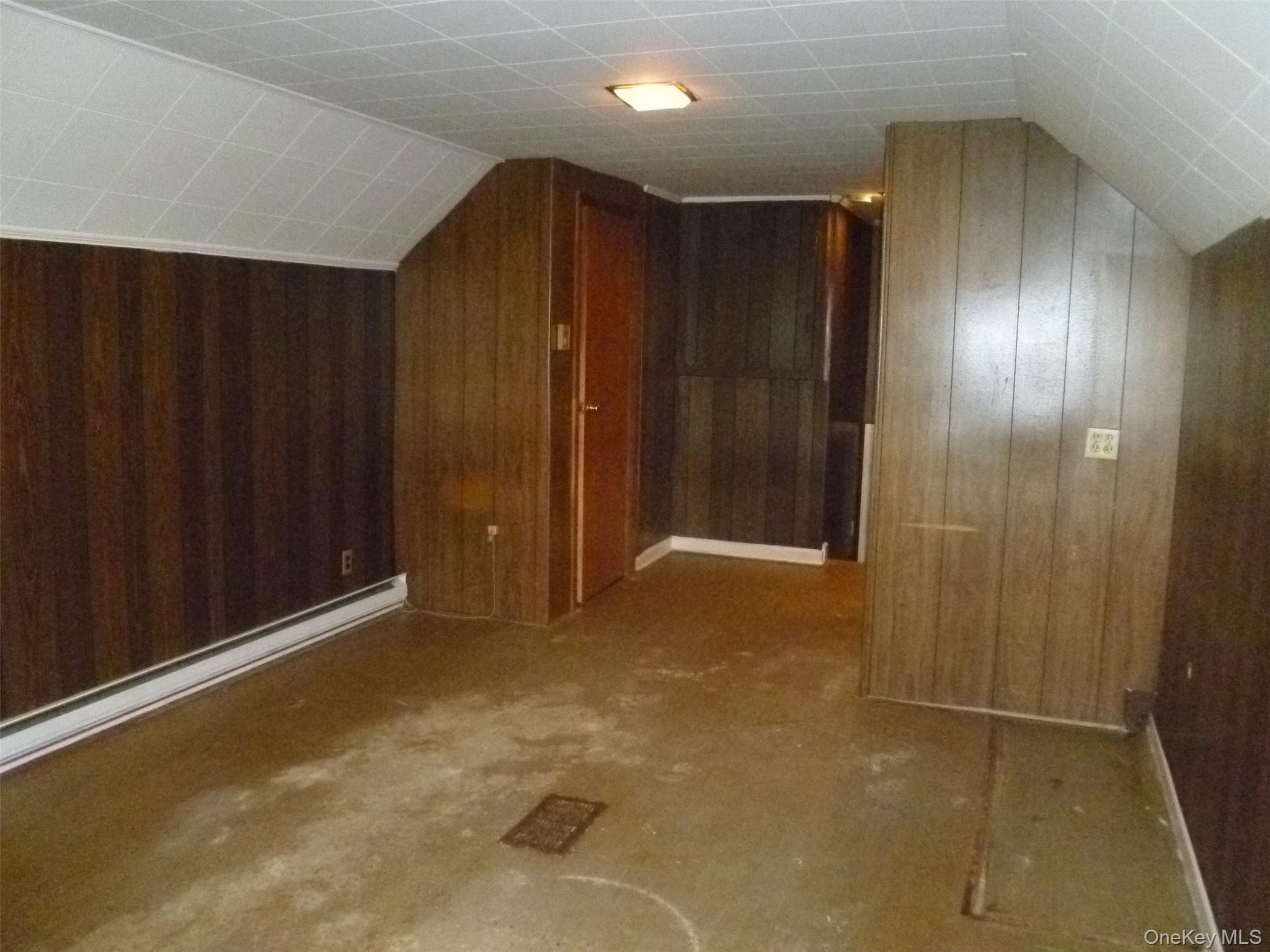17 Chestnut Lane Property Photo 32