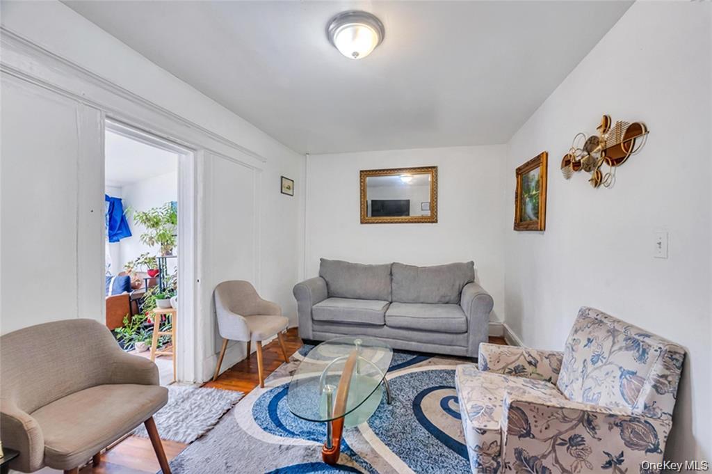 10530 Van Wyck Expressway Property Photo 15