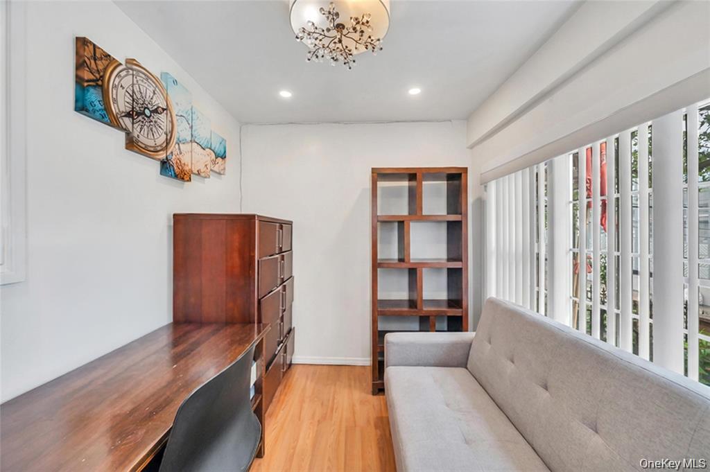 10530 Van Wyck Expressway Property Photo 25