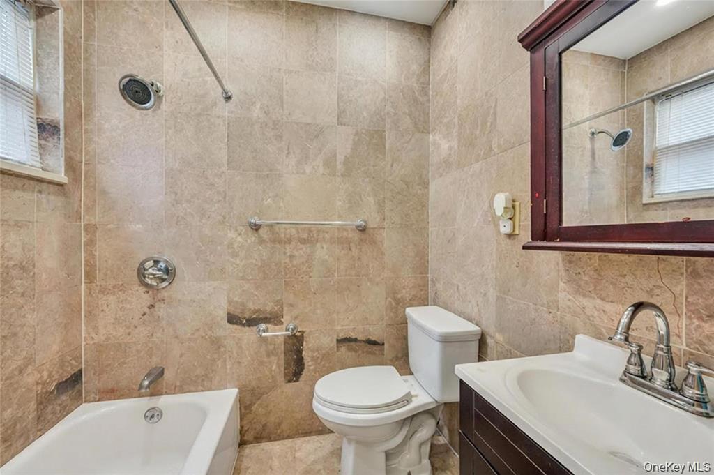 10530 Van Wyck Expressway Property Photo 29